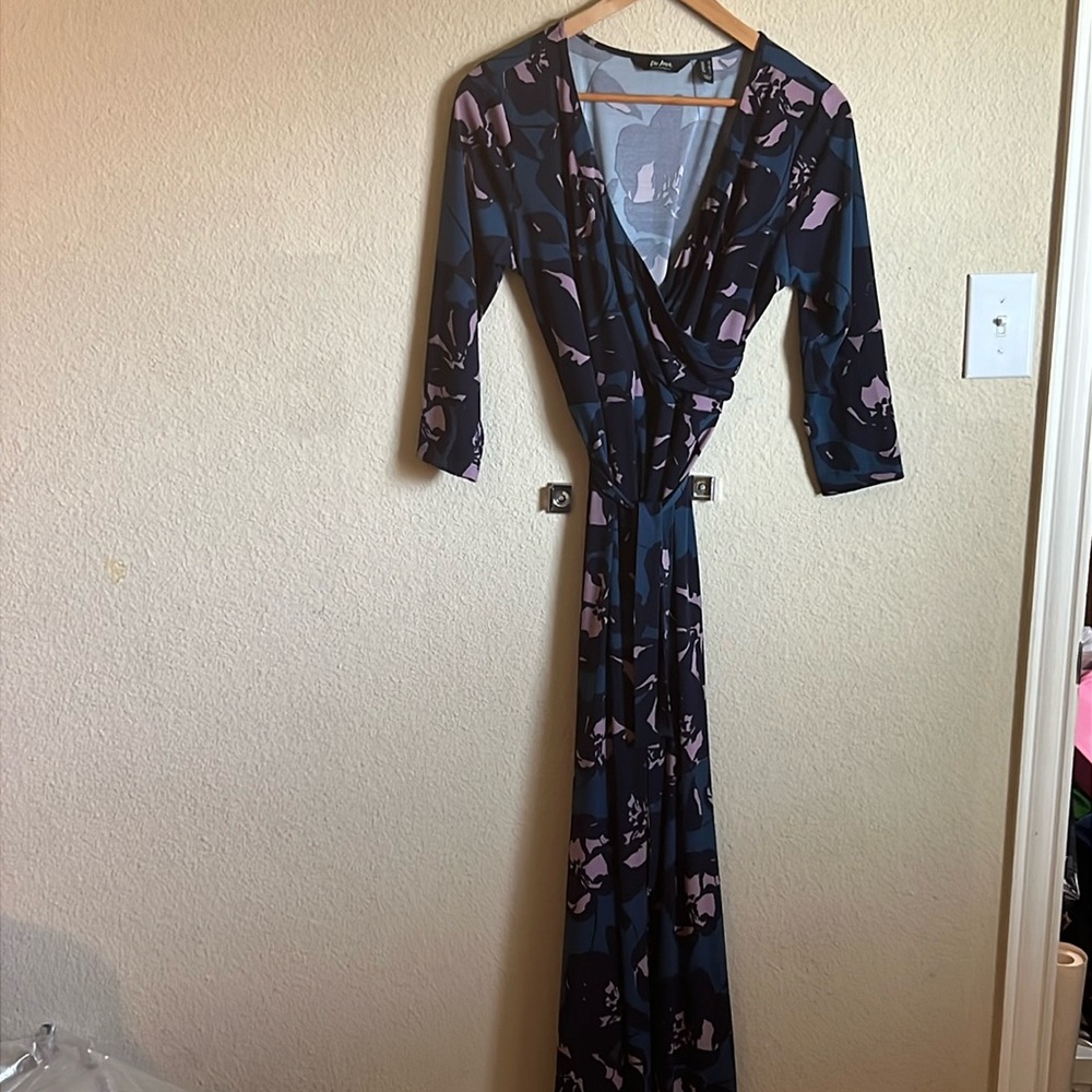 Floral patterned tie waist maxi dress with half sleeves